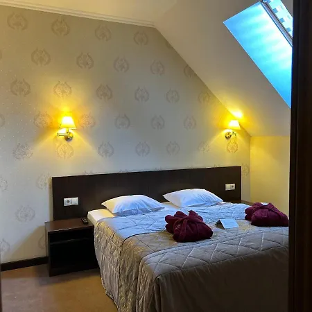 Romantik 4*